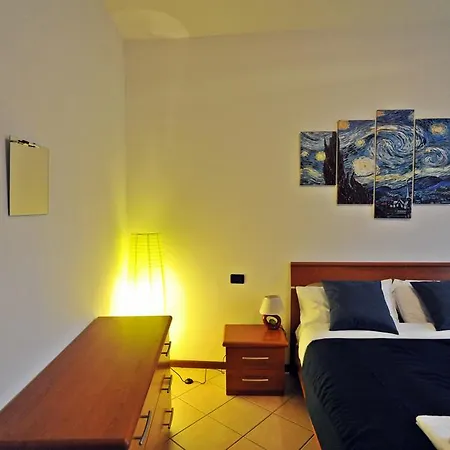 Degli Artisti Apartamento *